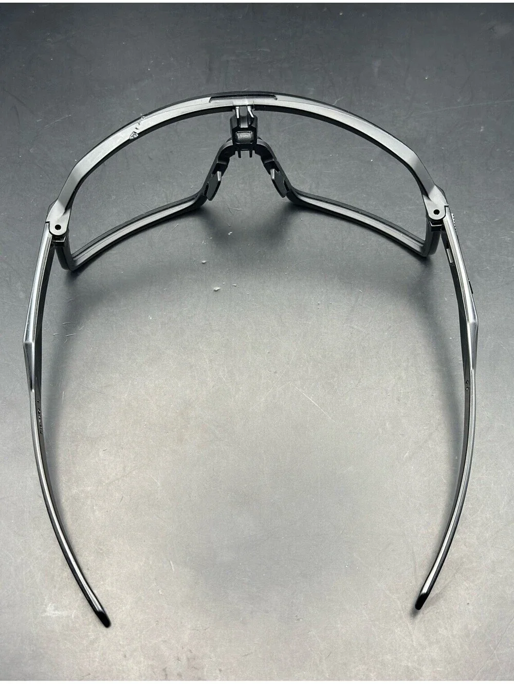 Oakley pre owned